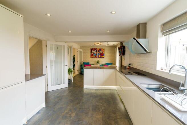 Kitchen/Dining Room