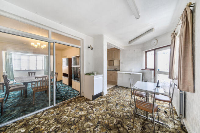 Kitchen / Dining