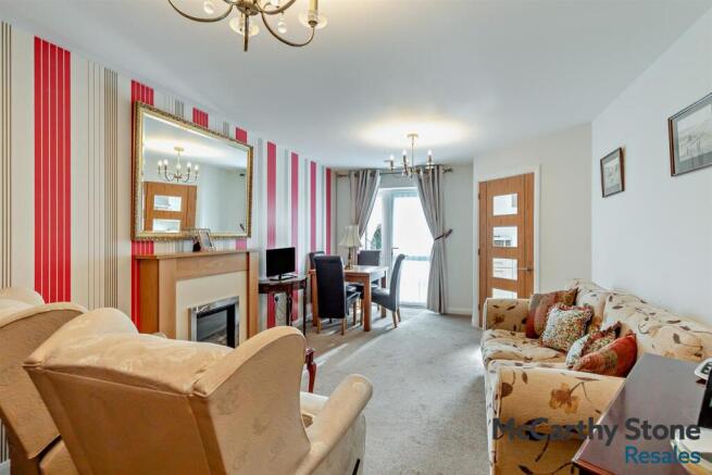 8688345-interior04-800.jpg