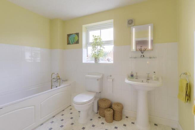 Bathroom.jpg
