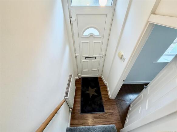 2 bed Terraced for sale Image 9