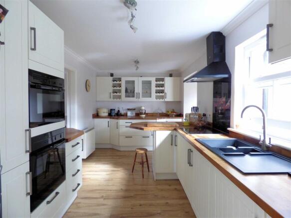 Breakfast Kitchen