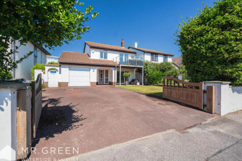Warren Edge Close, Hengistbury Head, Southbourne, Bournemouth, BH6 4AY