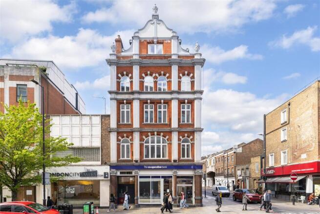 106633_Flat 2 Lion House 23 Islington -3.jpg