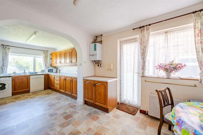 Kitchen/Breakfast Room