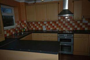 Kitchen/Dining Area