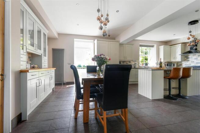 Open Plan Kitchen Diner