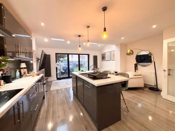 Kitchen/Diner/Family Room