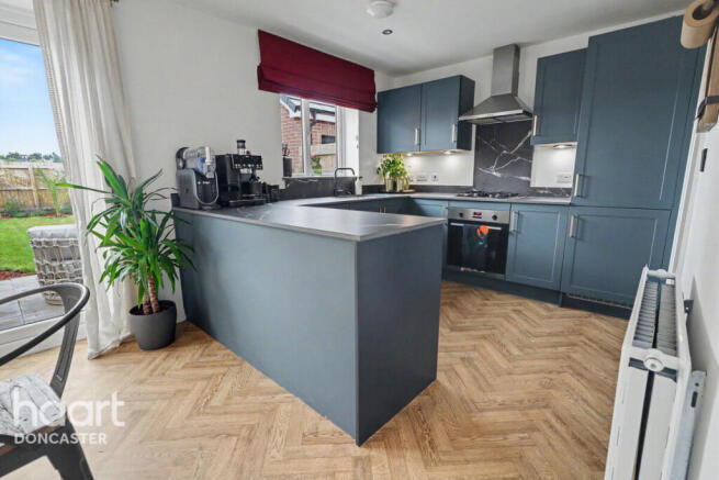 3 bed Detached for sale in doncaster