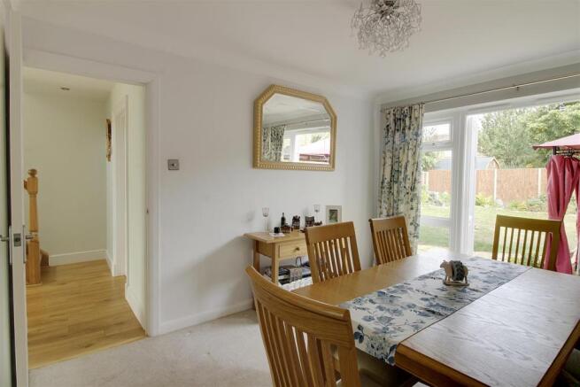 Dining room.jpg