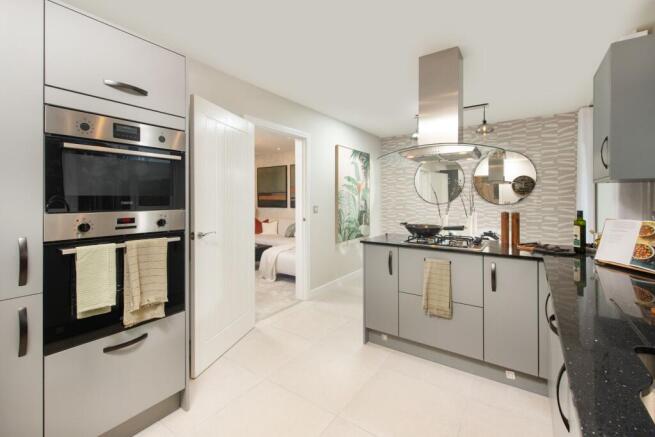 4 bed Detached for sale Image 5