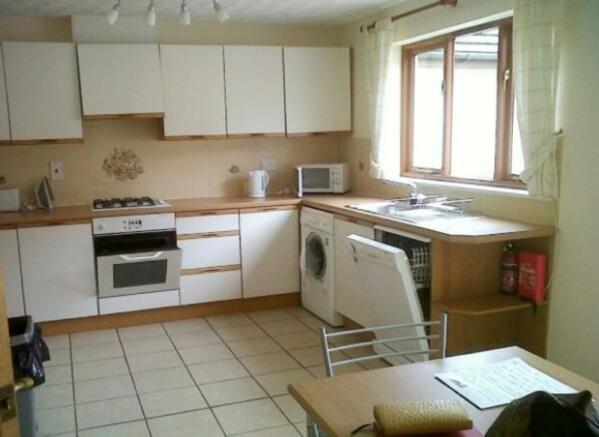Kitchen/Dining Room