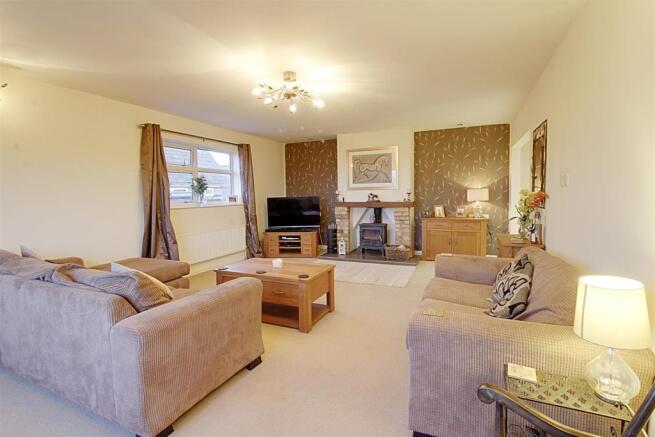 lounge 1