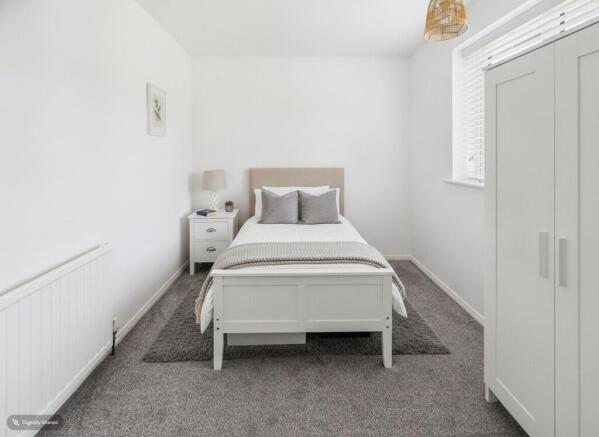 3 bed Terraced for sale Image 12