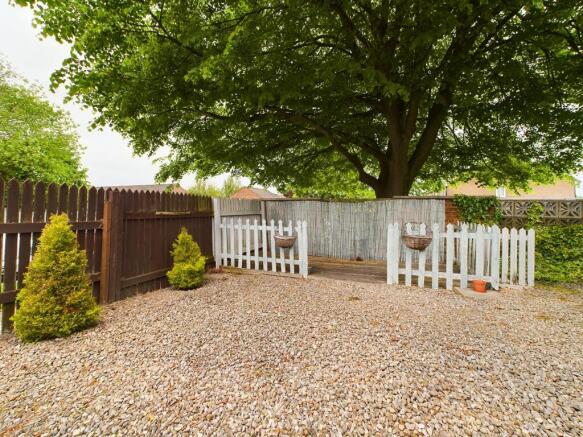 1 bed Flat to rent Image 9