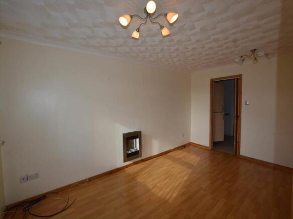 LIVING ROOM 1