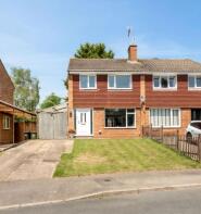 40, Stapleton Close, Redditch B98 0JS