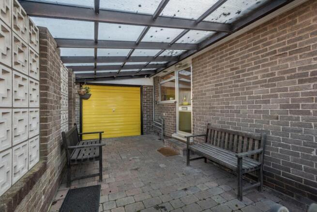 Car port and garage