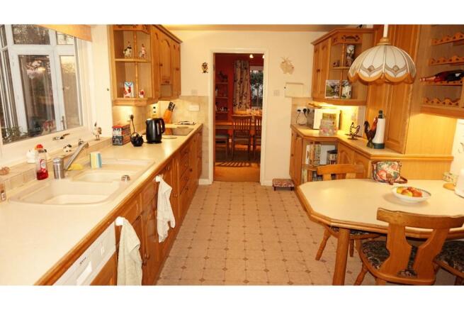Kitchen / Breakfast