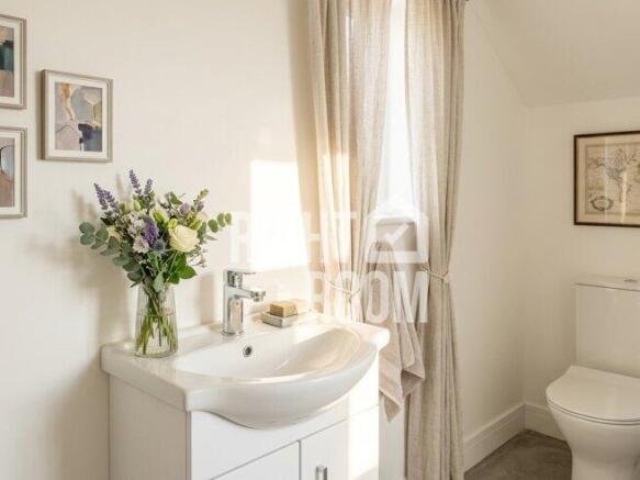 room-5-16-north-end-avenue-po2-9eb-1064856