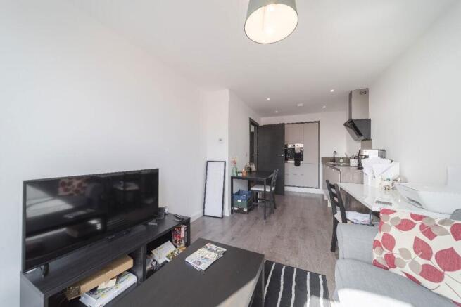 1 bed Apartment for sale Image 6