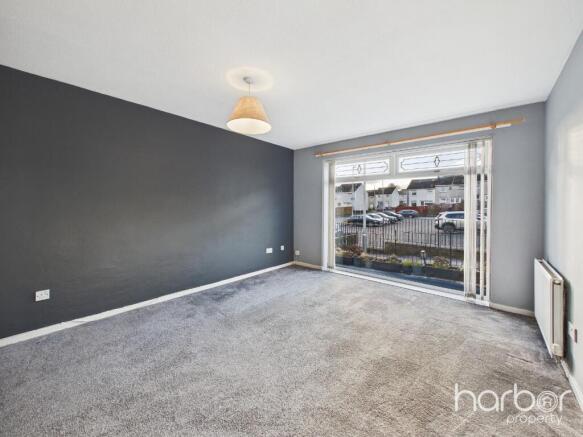 Torphin Crescent, Greenfield, Glasgow, City of Glasgow, G32 6NN photo 2