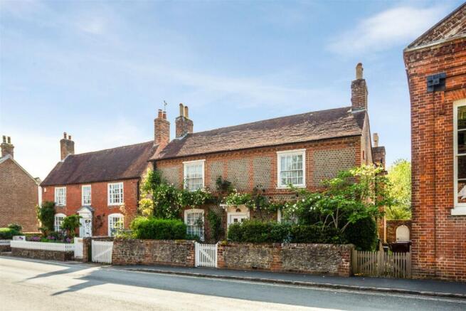 70534_Riverside Bosham Lane Bosham  (2).jpg