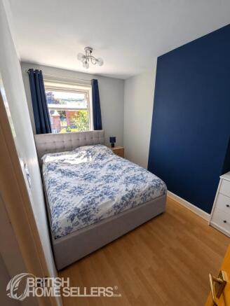 3 bed Semi-Detached for sale Image 5