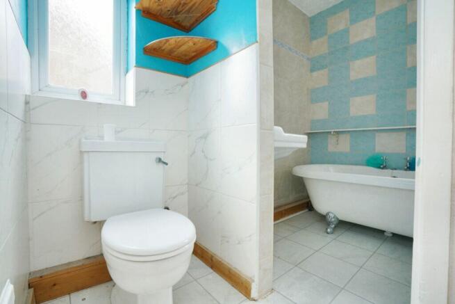 Gregory Avenue - WC