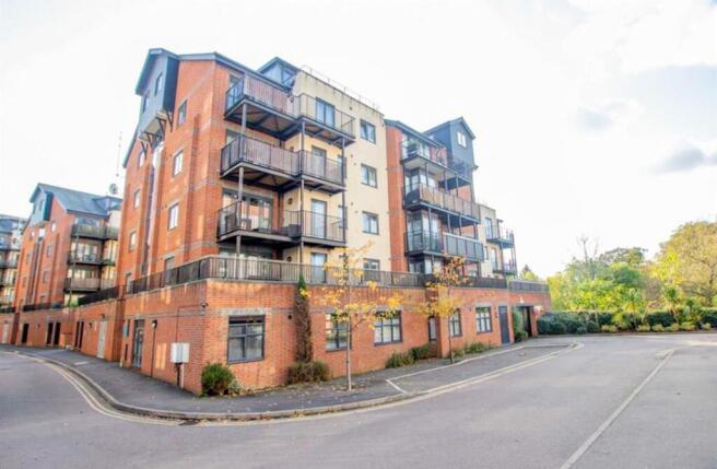 Tanners Wharf CM23