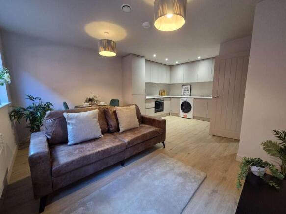 apt_3_20_westfield_terrace
