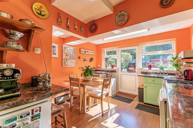 Kitchen diner