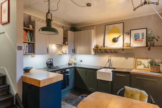 Alcester Crescent E5