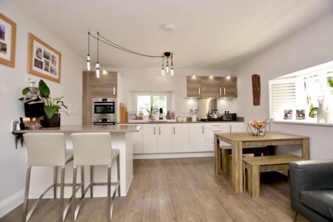 Kitchen / Diner