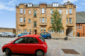 Flat 2, 2, Hall Street, Clydebank G81 1UB