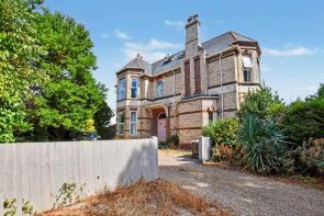 Flat 1, 1, Portland Avenue, Exmouth EX8 2DJ