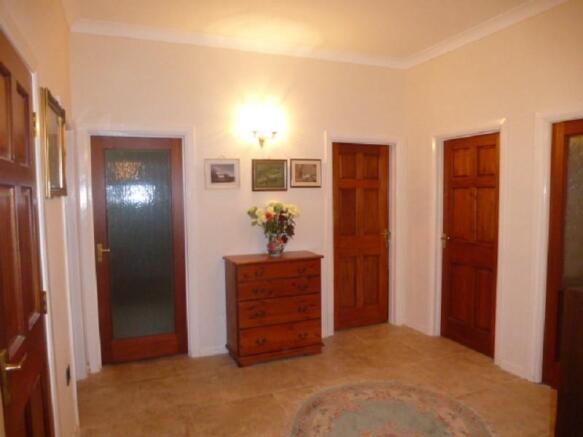 Entrance Hall/Reception Area