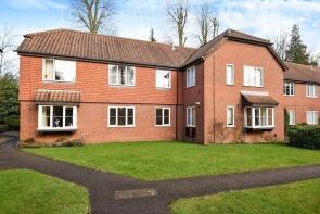 Flat 8, 46 Craigmore Court, Murray Road, Northwood HA6 2YQ