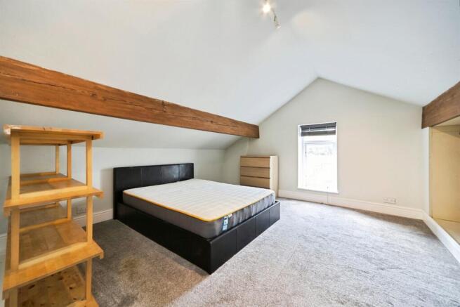 2 bed Terraced for sale Image 8