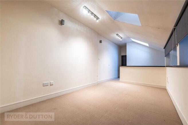 2 bed Apartment for sale Image 7