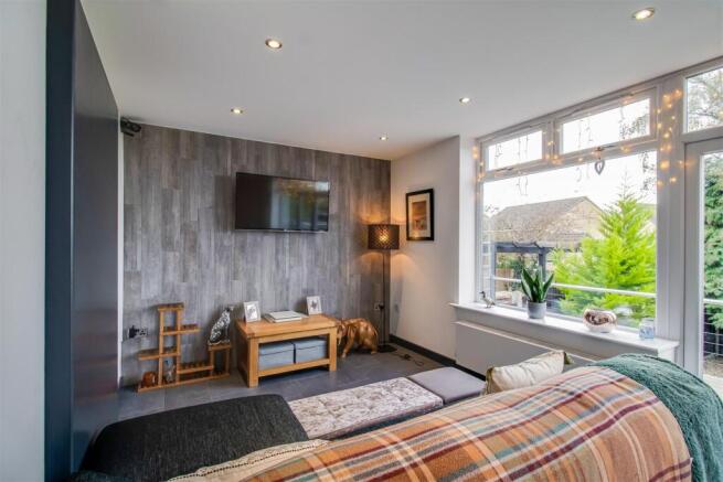 3 bed Detached for sale Image 6