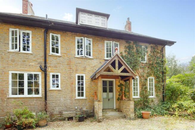 Front View of House.jpg