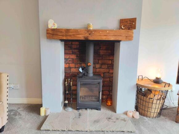 2 bed Terraced for sale Image 7