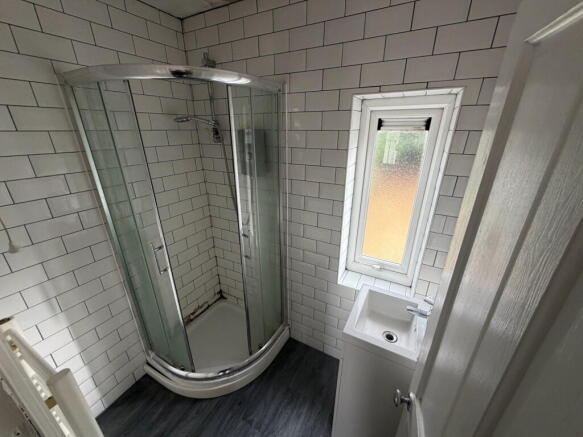 2 bed End of Terrace for sale Image 9
