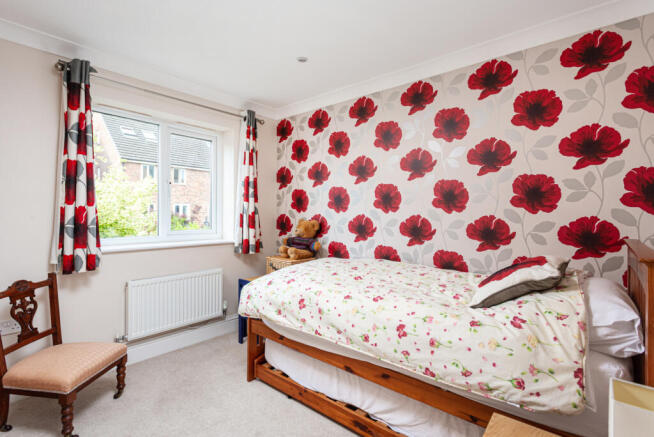 4 bed Detached for sale Image 11