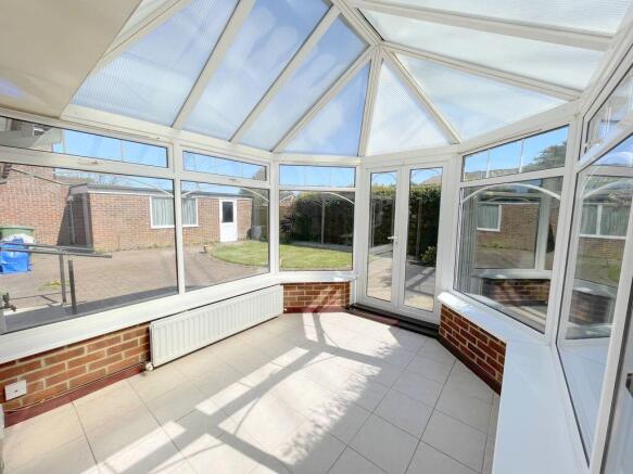 Carew Close, Yarm photo 4