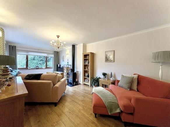 Dumbleberry Avenue, BROWNSWALL ESTATE, DY3 3NL photo 4