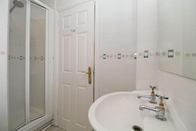 Master En-suite