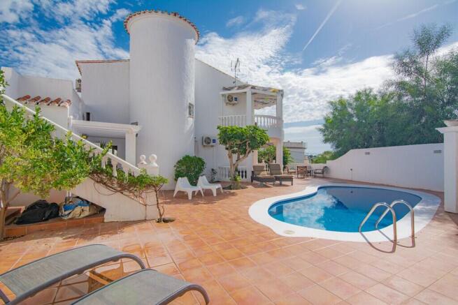 House and pool