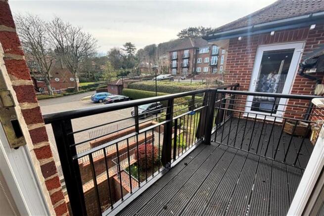 1 bed Flat for sale Image 9
